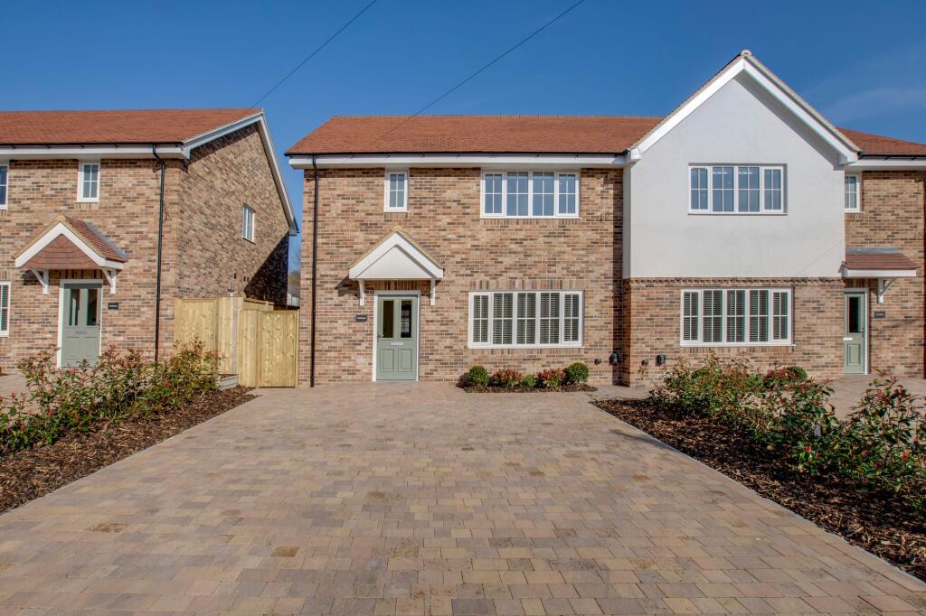 Main image of property: Chilton Close, Penn, HP10