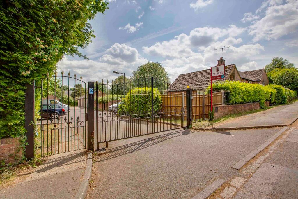 Main image of property: St. Johns Road, Penn, HP10