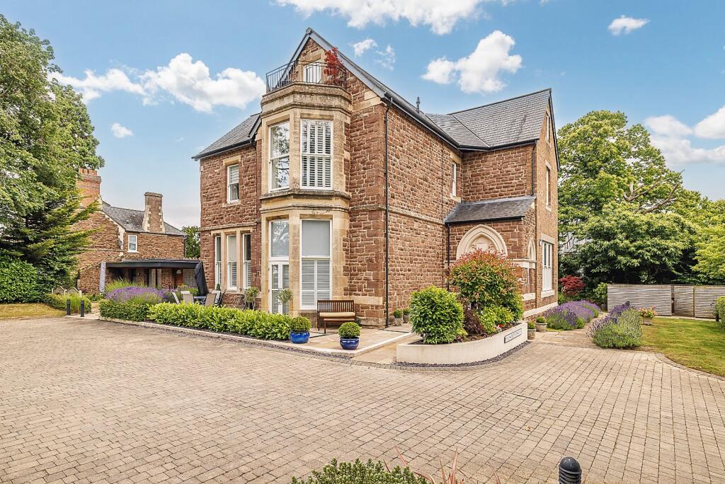 Main image of property: The Avenue, Ross-on-Wye, Herefordshire, HR9