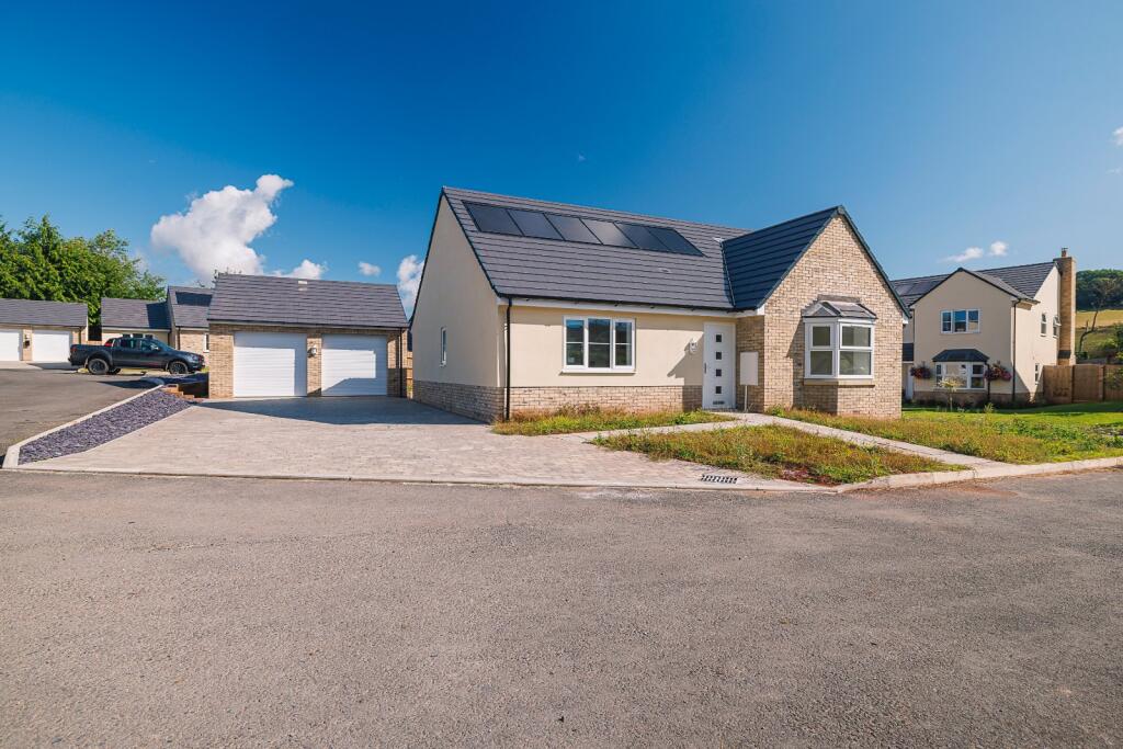 Main image of property: Lealands Gate, Lea, Ross-on-Wye, Herefordshire, HR9