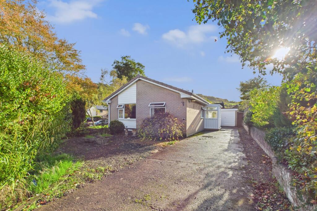 Main image of property: Grange Park, Whitchurch, Ross-on-Wye, Herefordshire, HR9