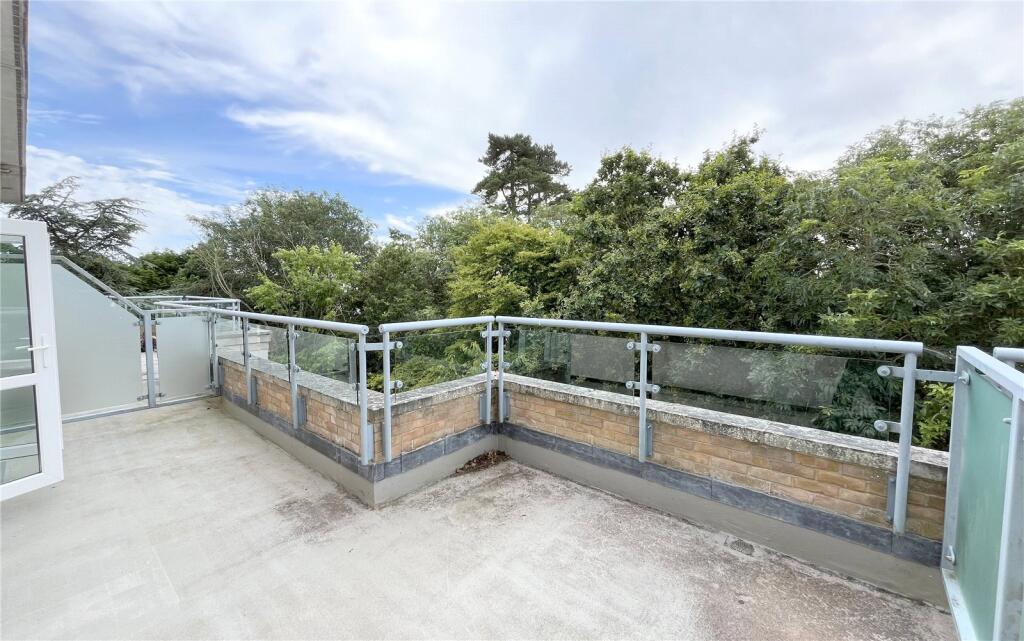 Additional property image - Wortley Road, Highcliffe, Christchurch, Dorset, BH23