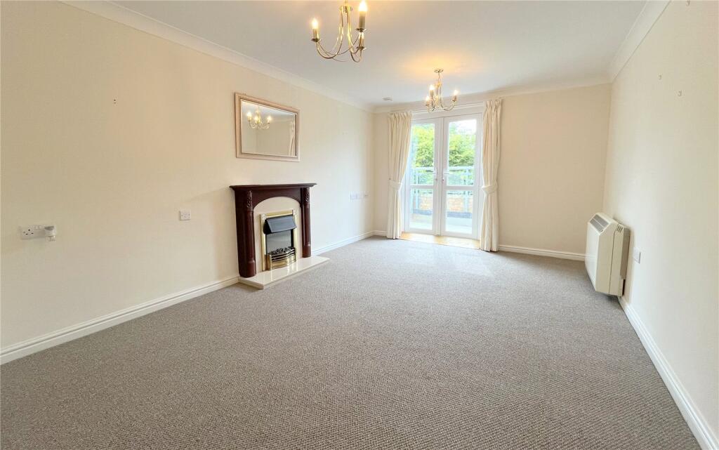 Additional property image - Wortley Road, Highcliffe, Christchurch, Dorset, BH23