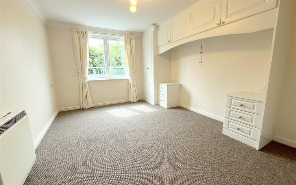Additional property image - Wortley Road, Highcliffe, Christchurch, Dorset, BH23
