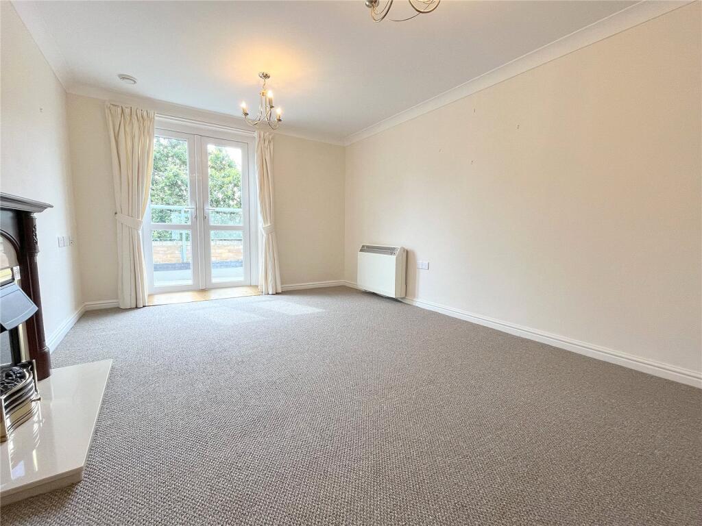 Additional property image - Wortley Road, Highcliffe, Christchurch, Dorset, BH23
