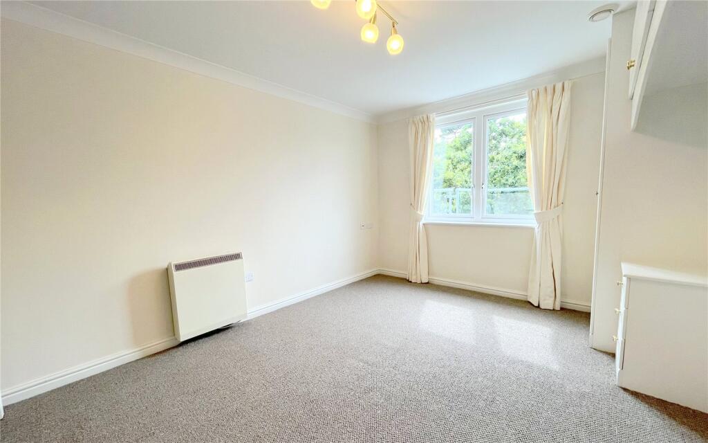 Additional property image - Wortley Road, Highcliffe, Christchurch, Dorset, BH23