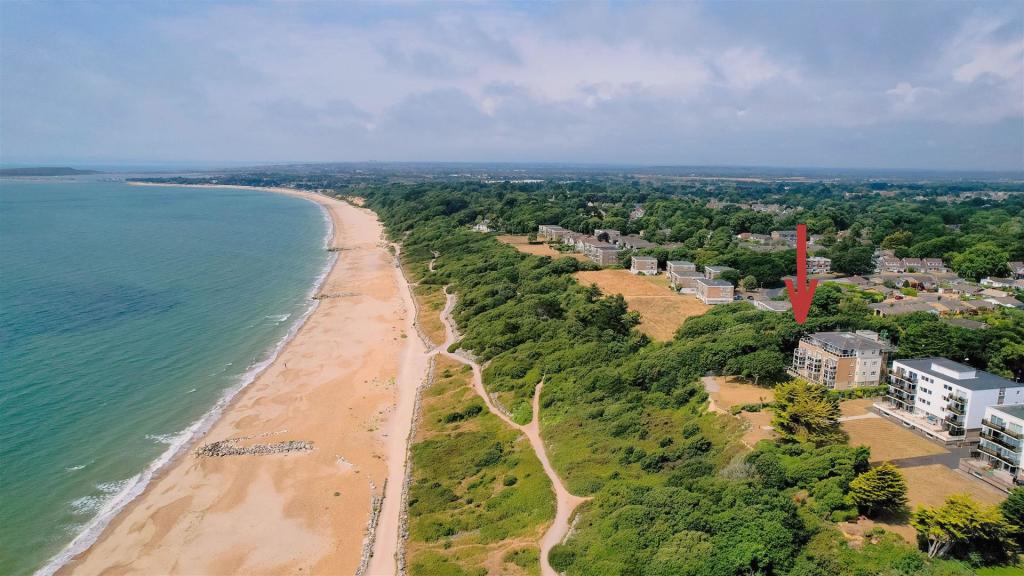 2 bedroom apartment for sale in Rothesay Point, Wharncliffe Road