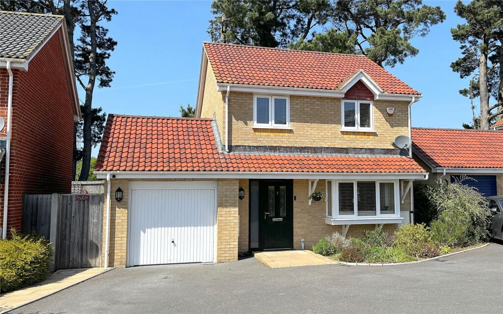 Main image of property: Larkspur Close, Highcliffe, Christchurch, Dorset, BH23