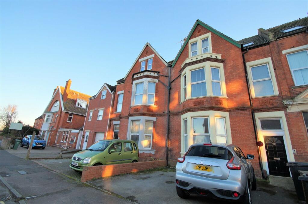 Main image of property: Seaview Road, Burnham-on-Sea, TA8