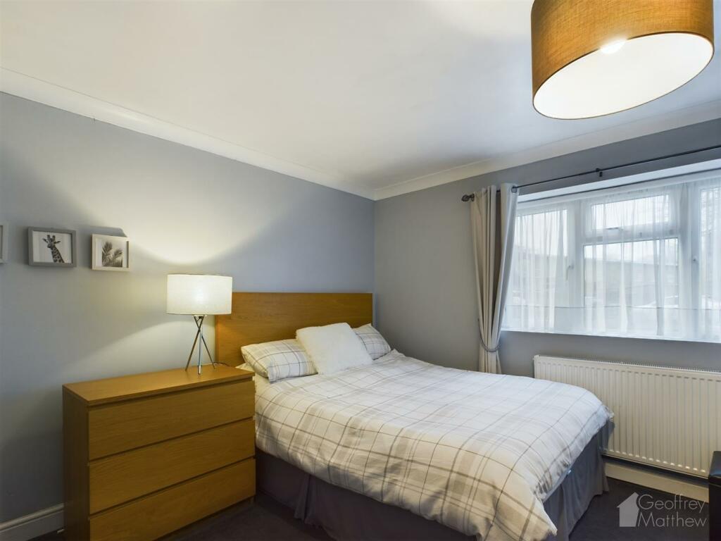 Additional property image - Ladyshot, Harlow