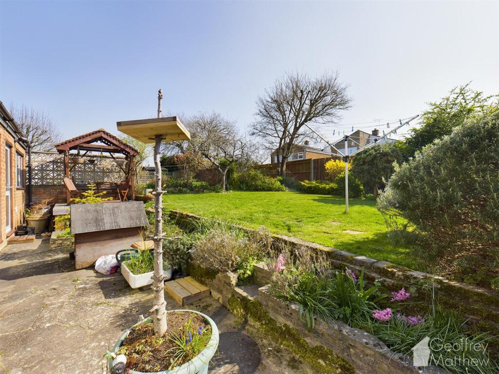 Additional property image - Copse Hill, Harlow