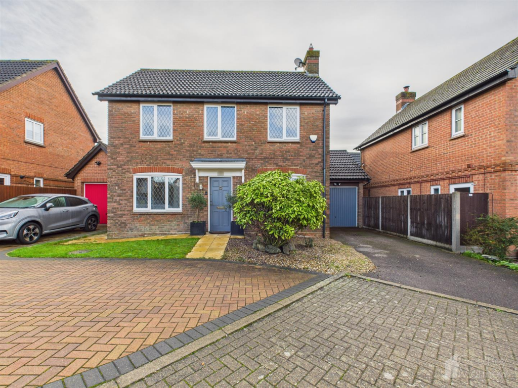 Main image of property: Pilkingtons, Harlow