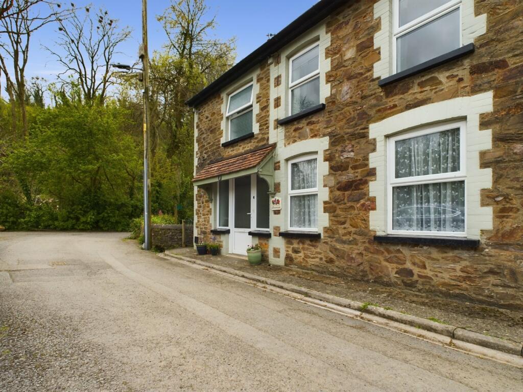 3 bedroom semidetached house for sale in Combe Martin, EX34