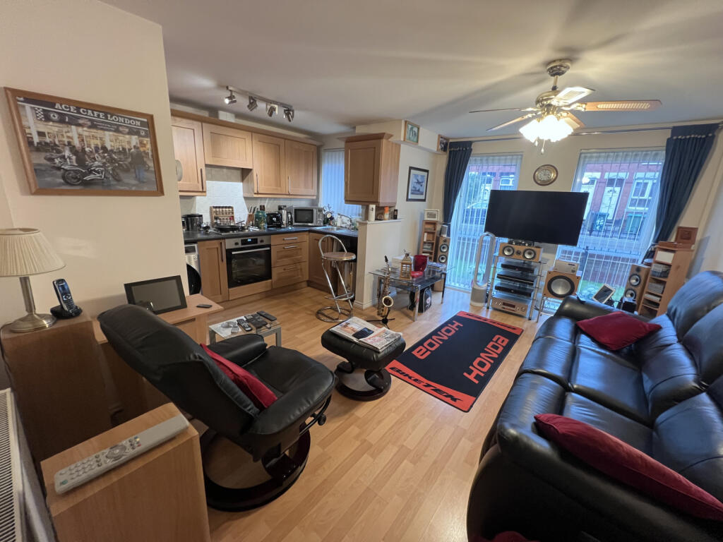 Additional property image - Swan Lane, Stoke, Coventry, CV2 4GE