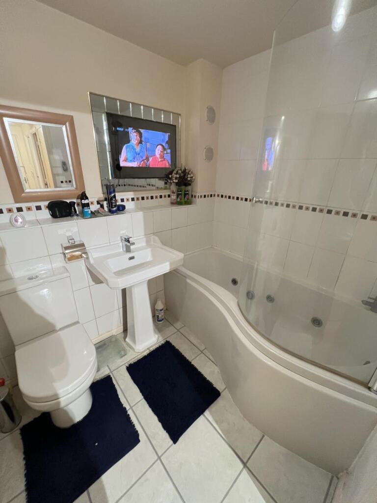 Additional property image - Swan Lane, Stoke, Coventry, CV2 4GE