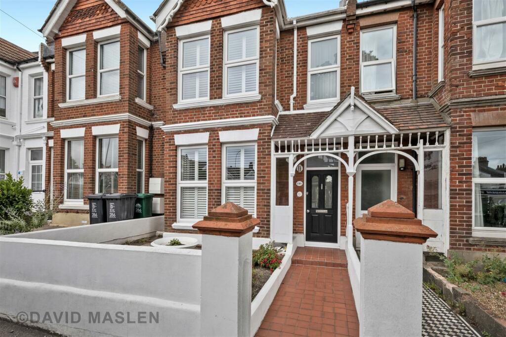 4 bedroom terraced house for sale in Ditchling Road, BN1