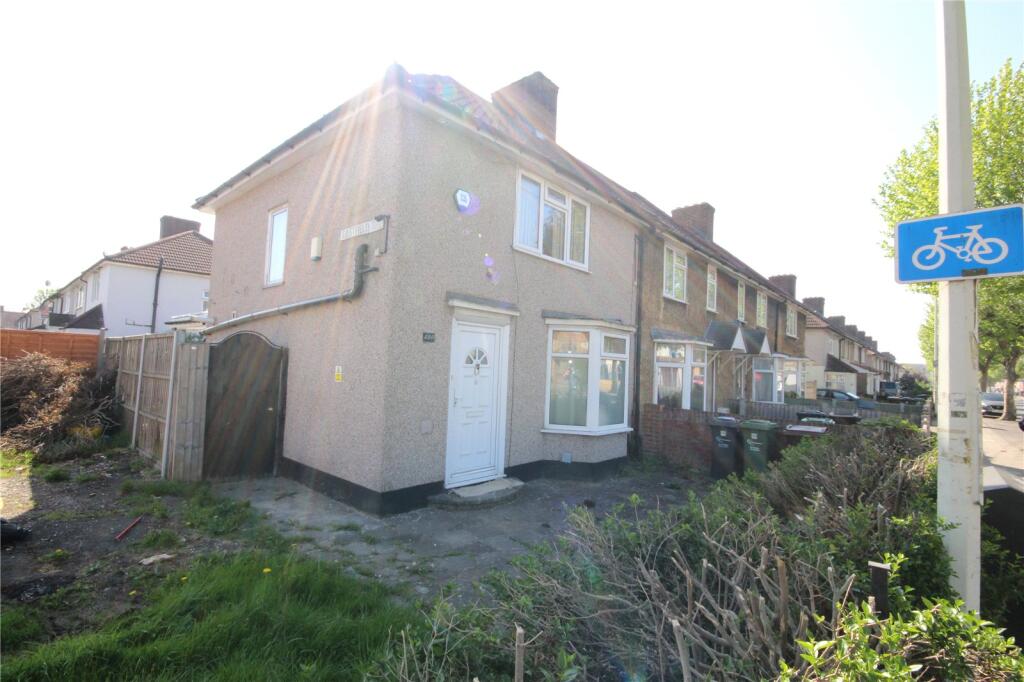 Main image of property: Heathway, Dagenham, RM10