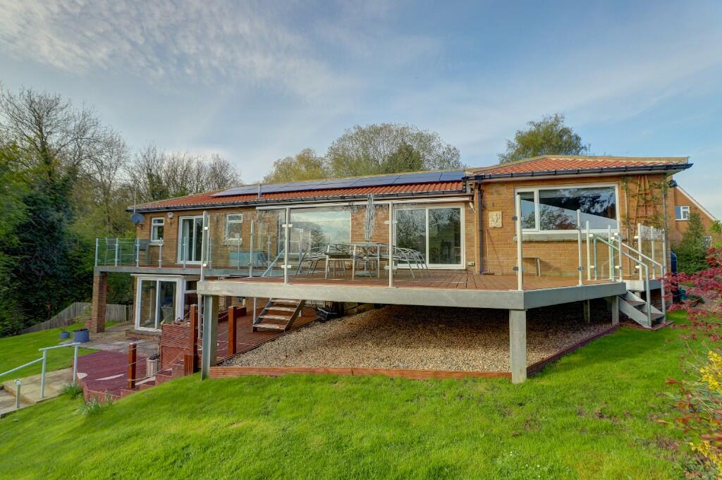 4 bedroom detached house for sale in Brock End, 7 Carr Hill Ridge