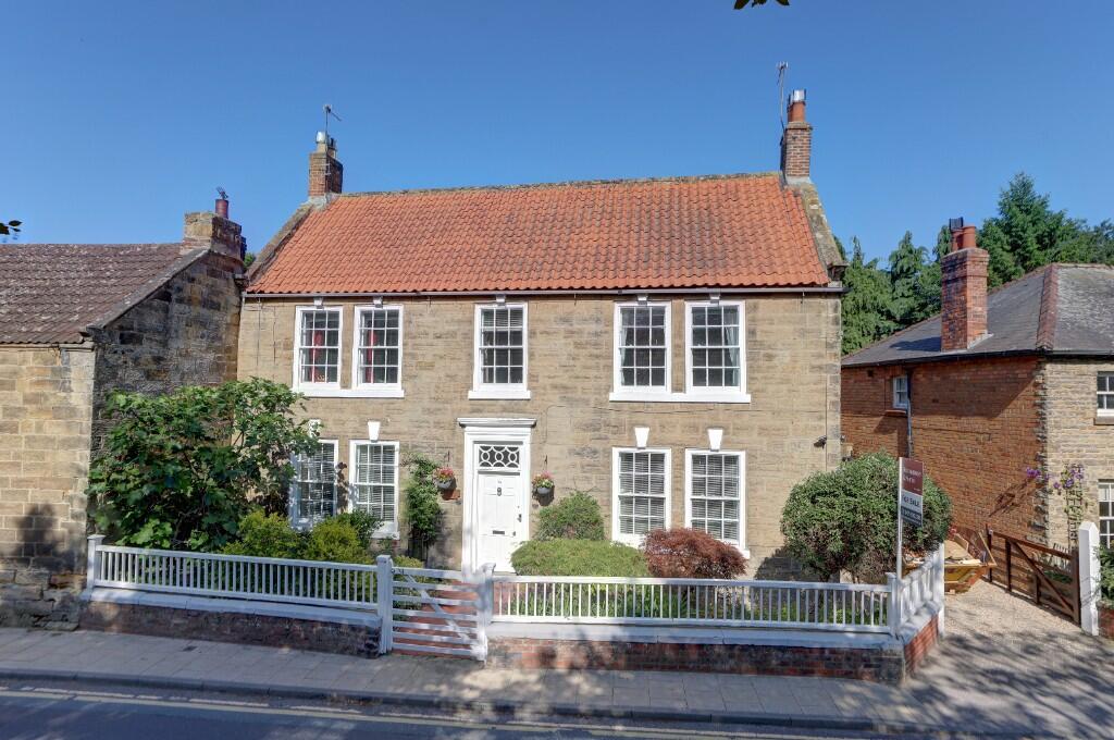 Main image of property: 34 High Street, Ruswarp, YO21 1NH