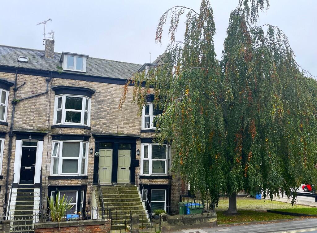 Main image of property: Upper Flat, 7 Bagdale, Whitby, North Yorkshire, YO21