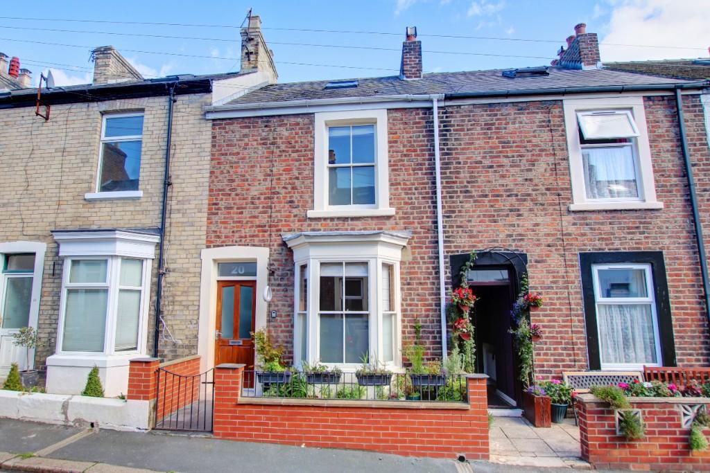 3 bedroom terraced house for sale in Grove Street, Whitby, North