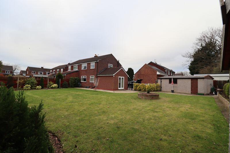 3 bedroom semidetached house for sale in Ainsdale Close, Penketh, WA5