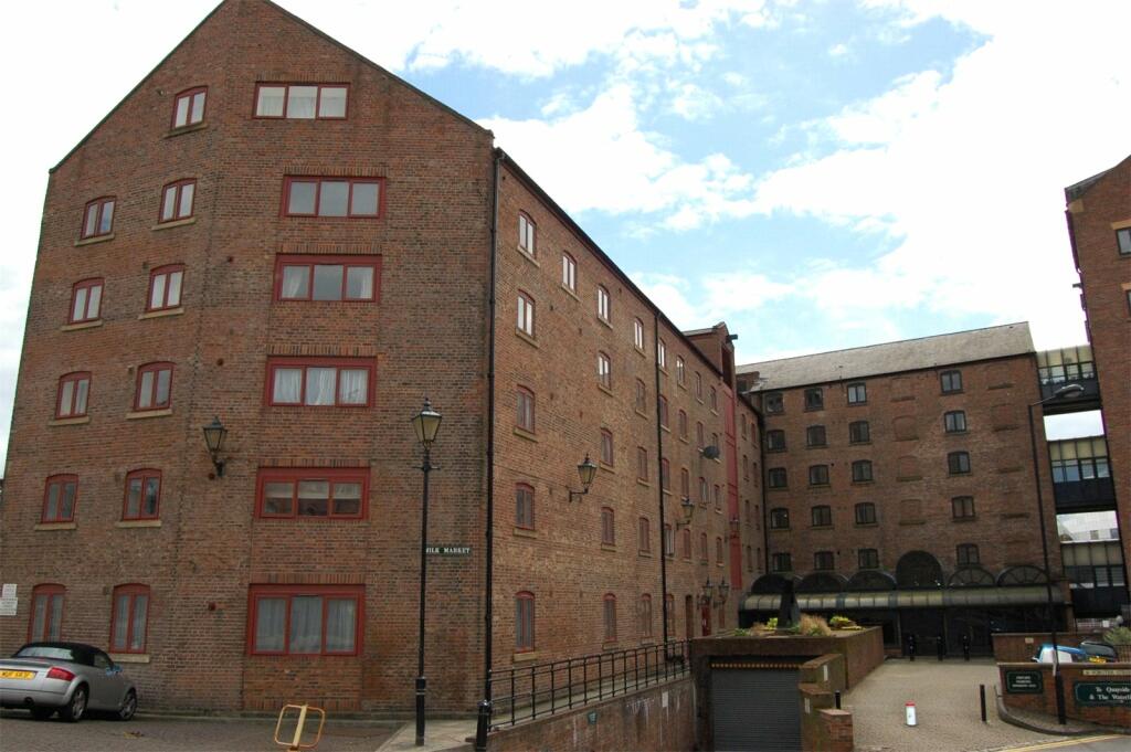 2 bedroom penthouse for rent in Milk Market, Newcastle Upon Tyne, NE1
