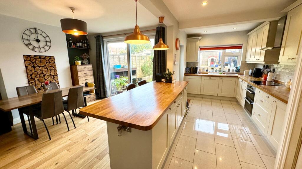 Additional property image - Beechwood Road, Fishponds, Bristol