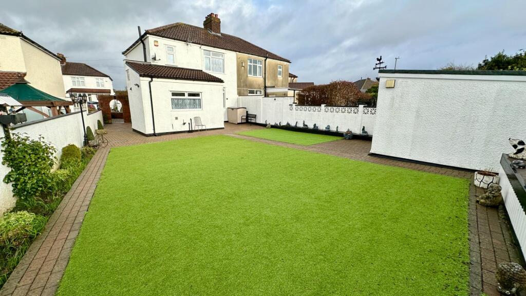 Additional property image - Whiteway Close, Bristol