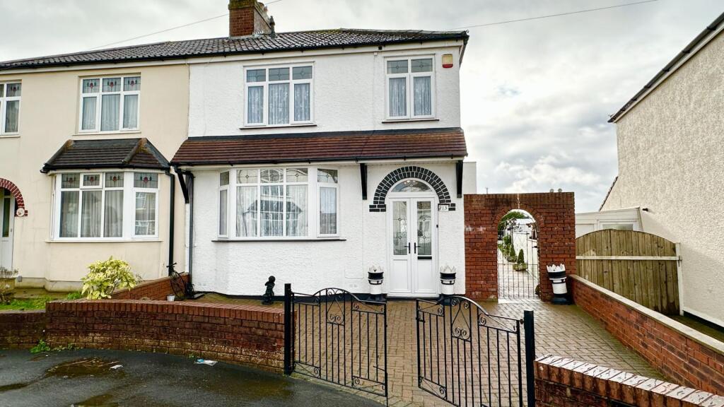 Additional property image - Whiteway Close, Bristol