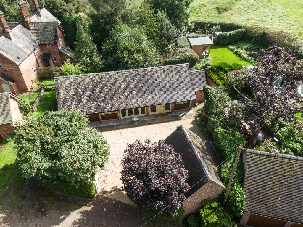 3 bedroom barn conversion for sale in The Dray House, Snelston, DE6 2EP