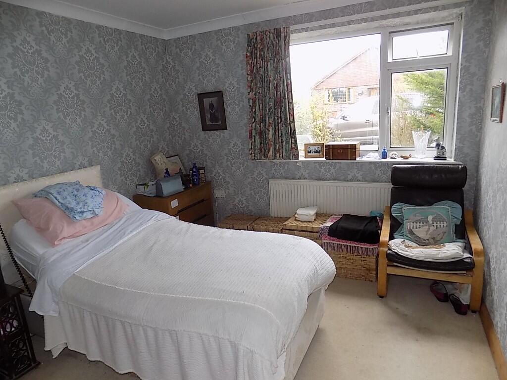 Additional property image - 8 Viewdales Close, DE6 3EB