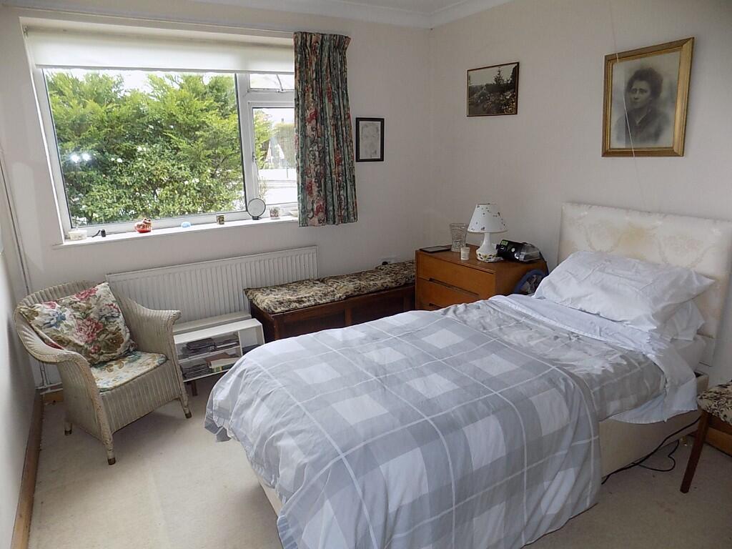 Additional property image - 8 Viewdales Close, DE6 3EB