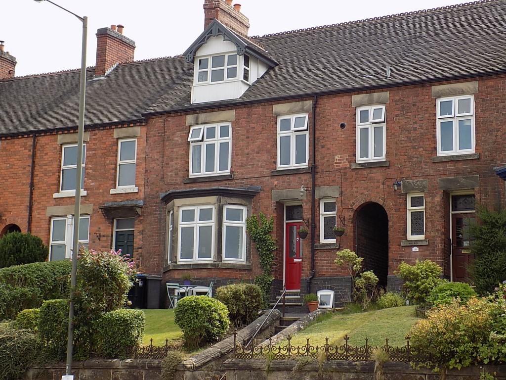 4 bedroom town house for sale in Clifton Road, Ashbourne, Derbyshire, DE6