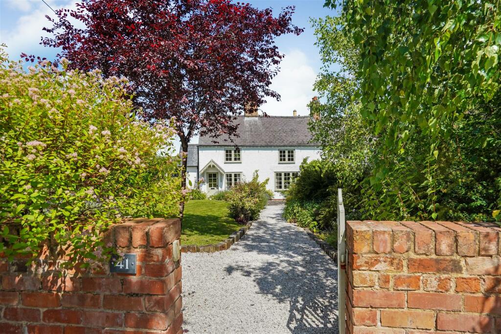 3 bedroom cottage for sale in Lindridge Lane, Desford, LE9