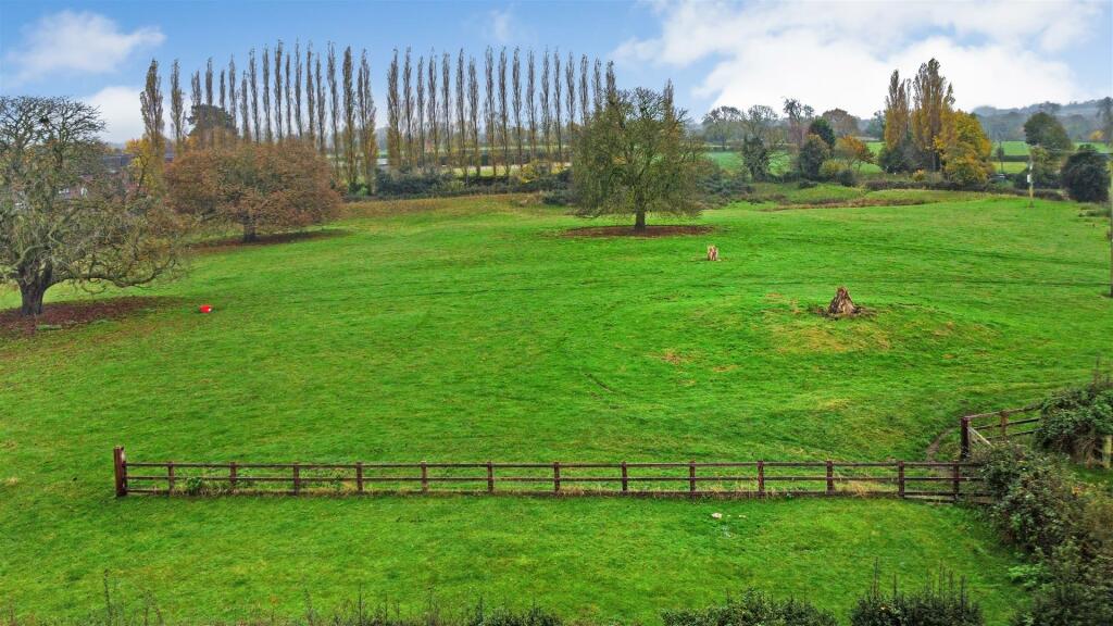 Additional property image - The HaHa, Park House Court Farm, Stoke Golding