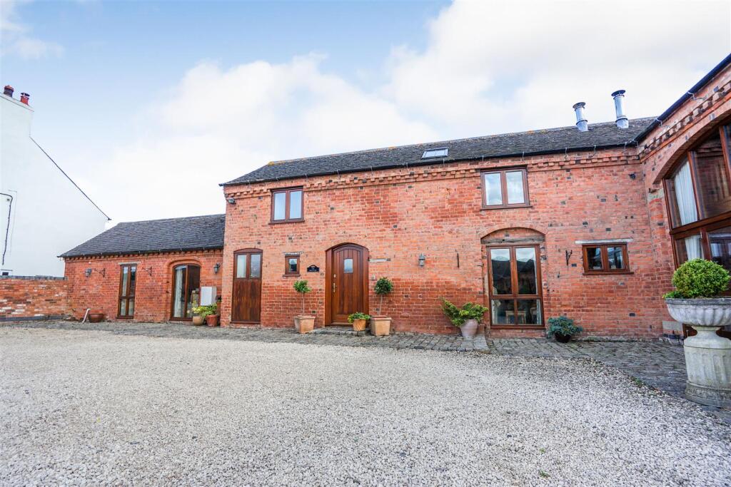 Main image of property: Market Bosworth Road, Dadlington, Nuneaton