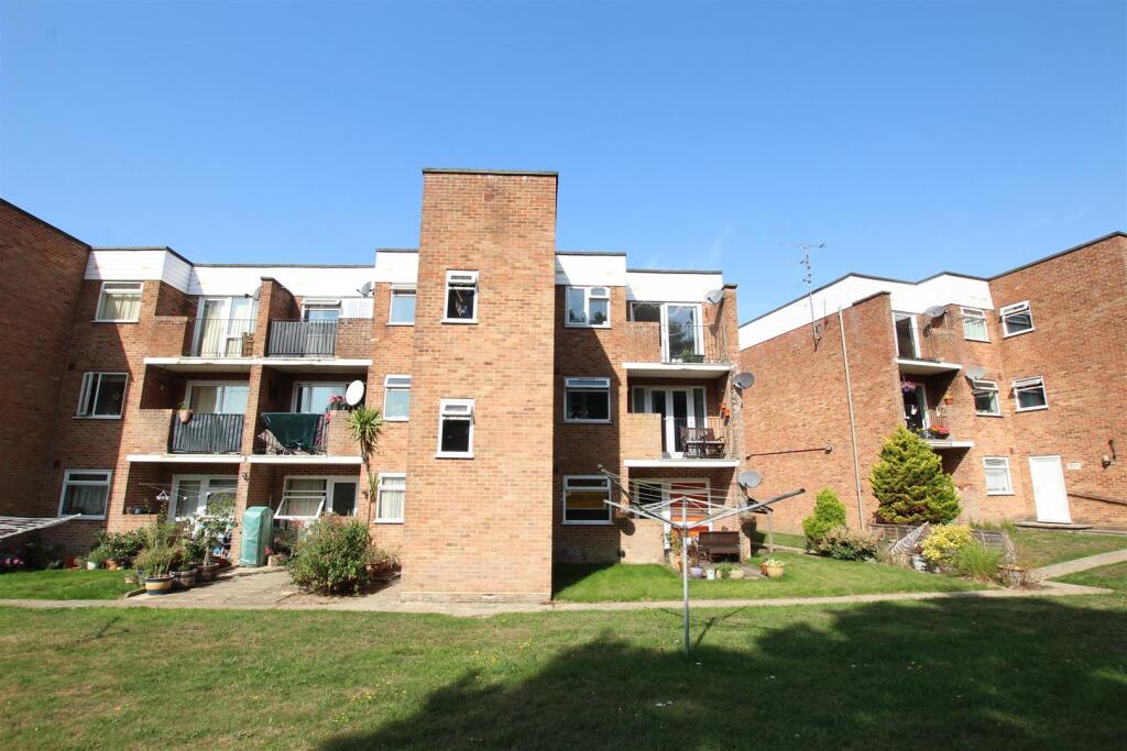 Main image of property: Bracken Crescent, Bishopstoke, Eastleigh