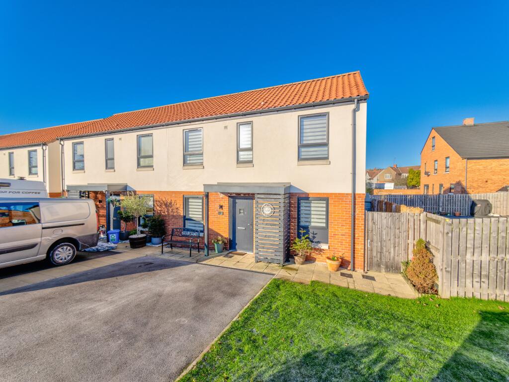 Main image of property: Taiga Place, Rhodesia, Worksop, S80