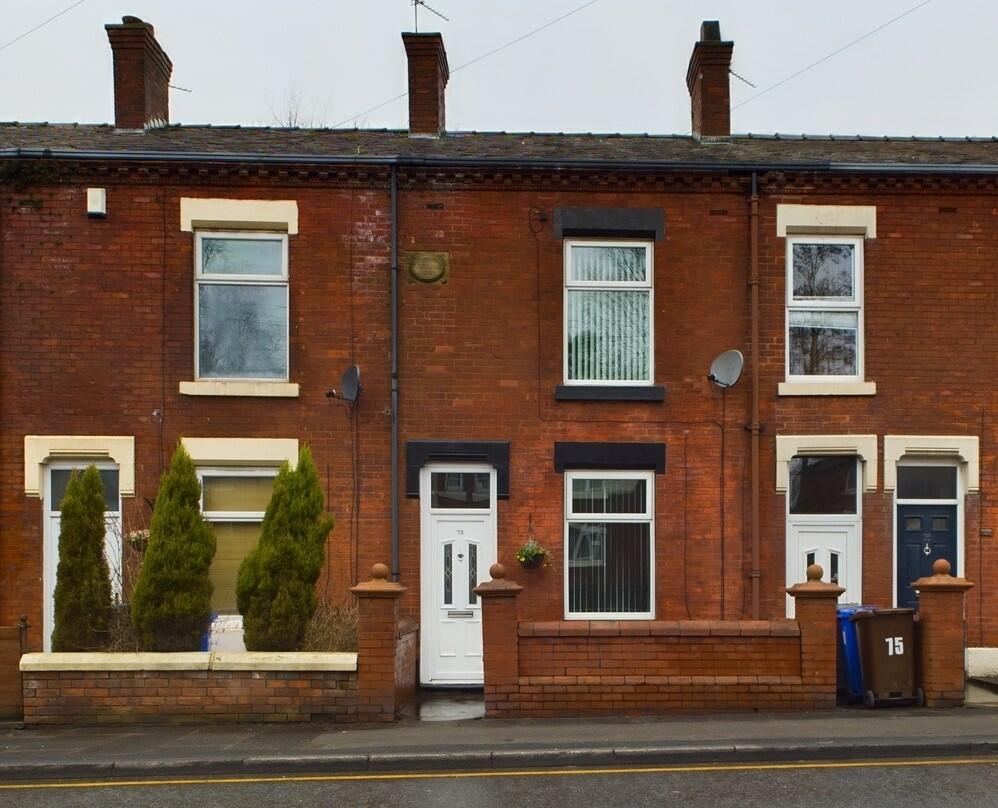 2 bedroom terraced house for sale in Dukinfield Road, Hyde, Greater