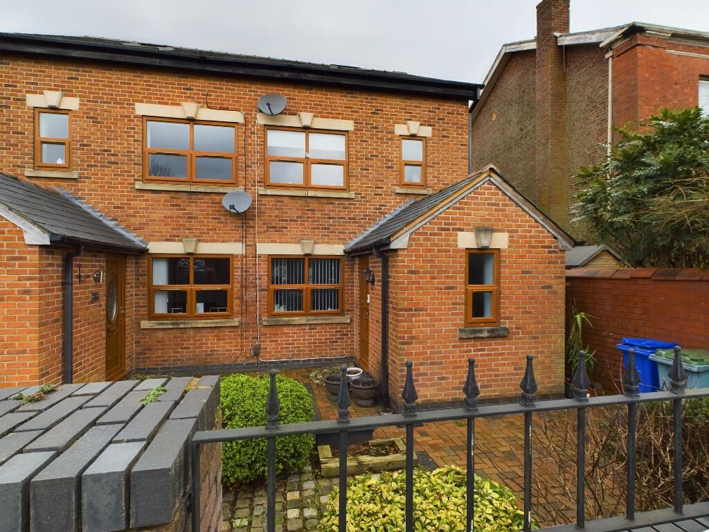 4 bedroom semidetached house for sale in Astley Street, Dukinfield