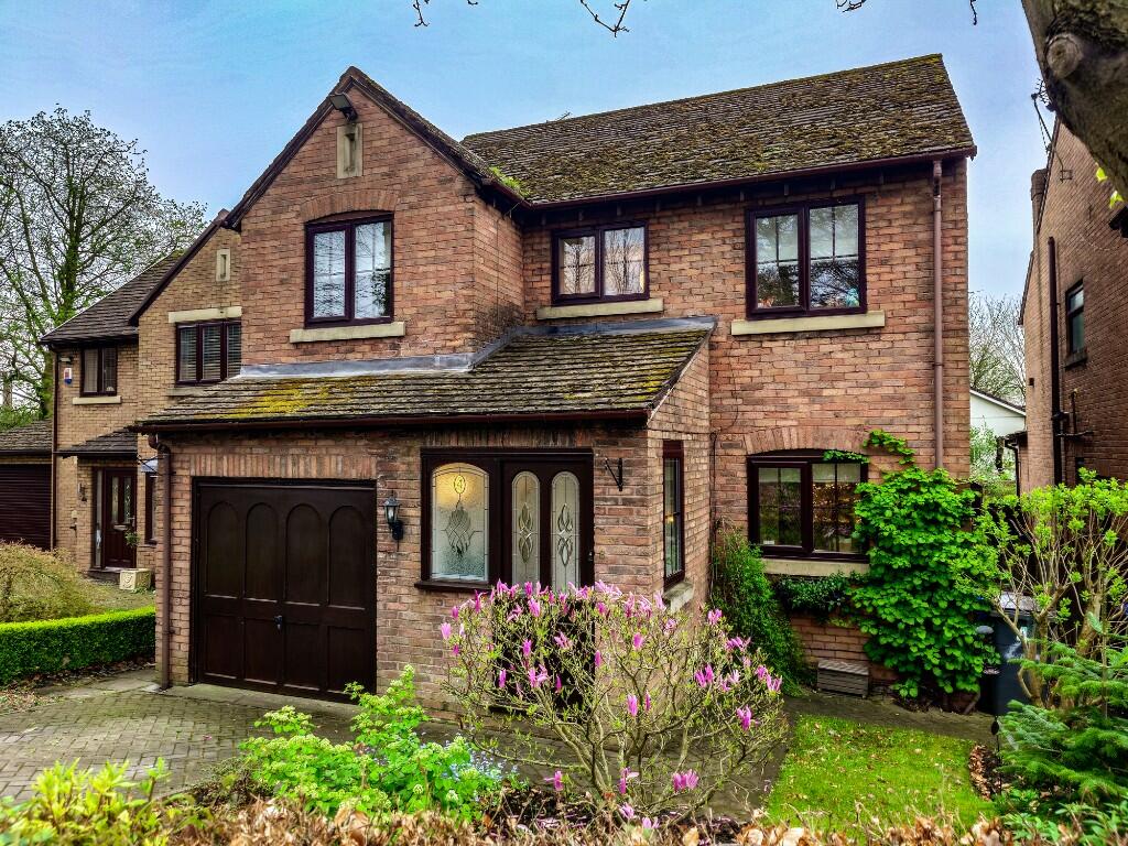 4 bedroom detached house for sale in Church Meadow, Hyde, Greater
