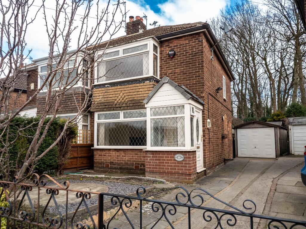 Main image of property: Kingston Gardens, Hyde, Greater Manchester, SK14