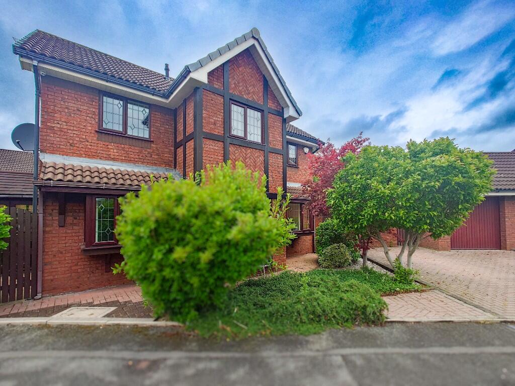 Main image of property: Bittern Drive, Droylsden, Manchester, Greater Manchester, M43