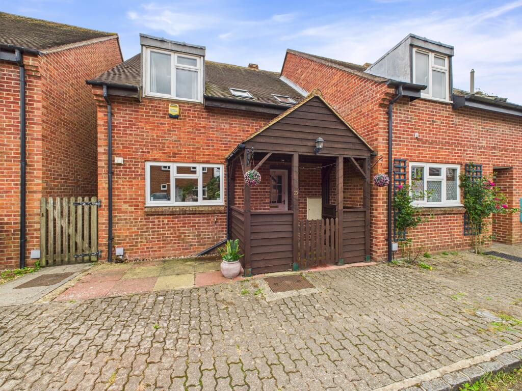 Main image of property: Barley Close, Lewknor, Watlington, Oxfordshire