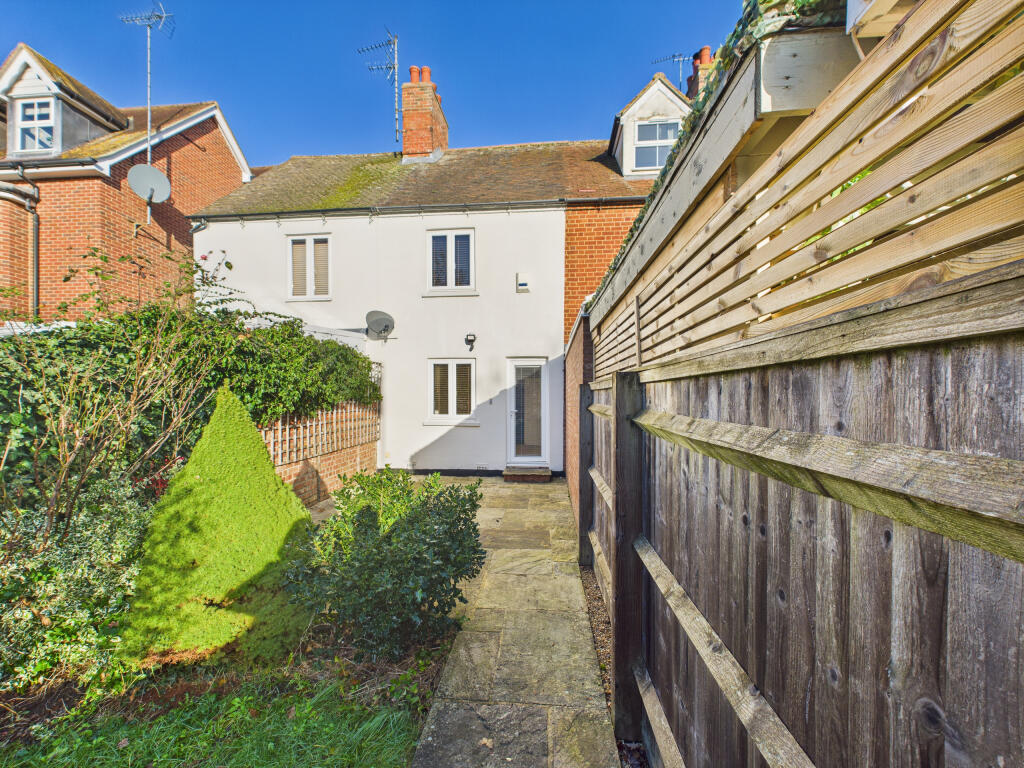 Main image of property: Bridge Terrace, Thame, Oxfordshire