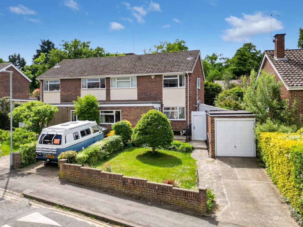 Main image of property: Hamilton Road, Reading