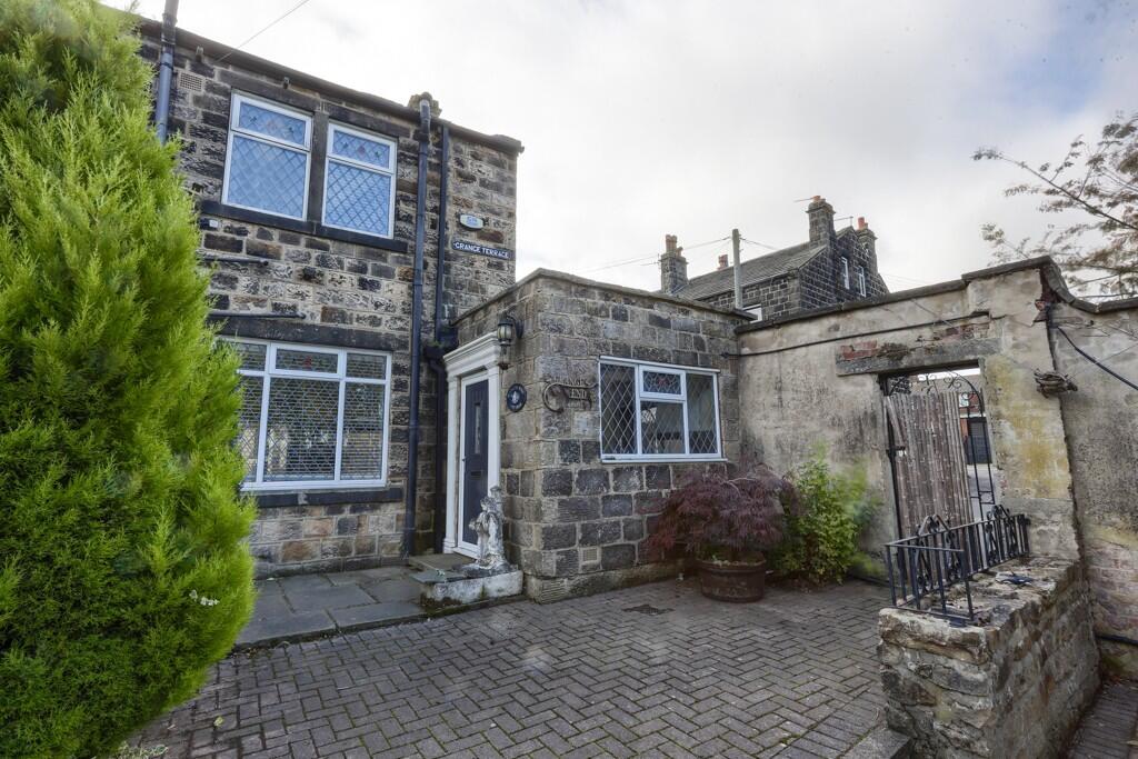 Main image of property: Grange Terrace, Leeds, West Yorkshire, LS19