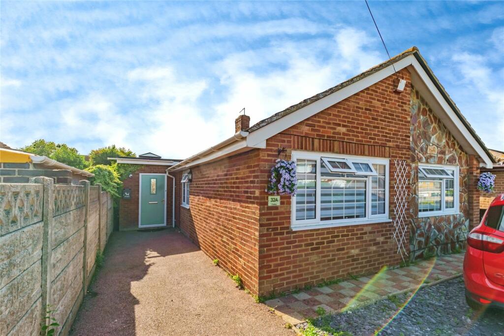 Main image of property: Cissbury Avenue, Peacehaven, East Sussex, BN10