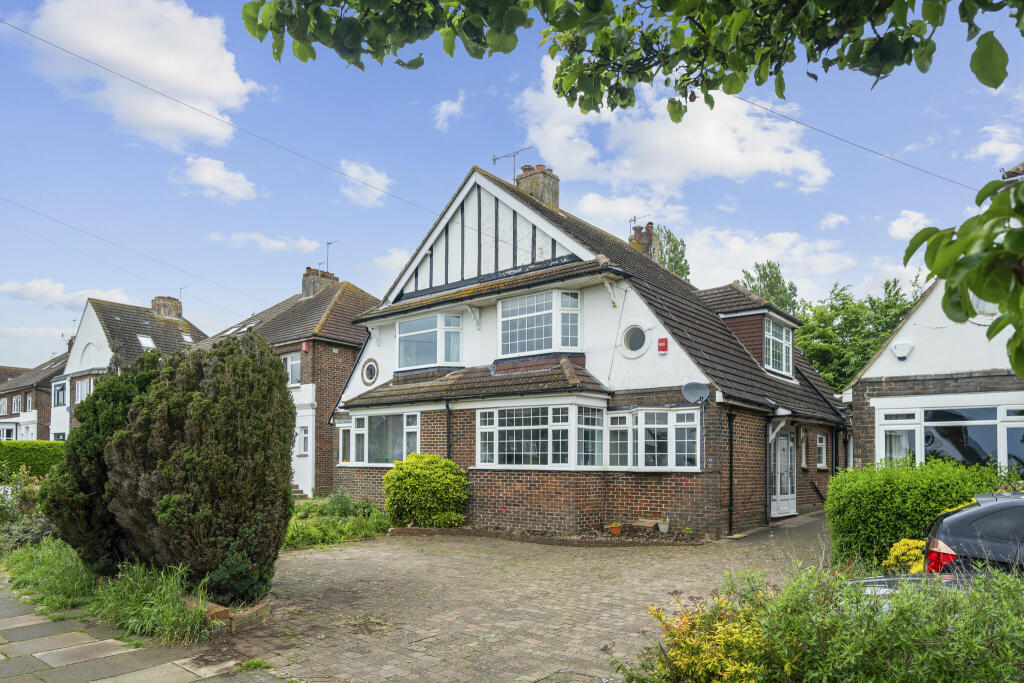 4 bedroom house for sale in Nevill Avenue, Hove, BN3